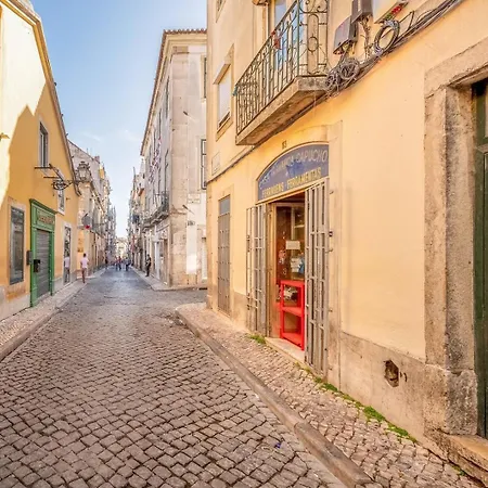 Guestready - Atalaia 1 * Lissabon